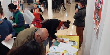 TCŞ, Marsilya’da yasağa karşı imza topladı