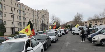 Gençlerden Marignane’den Marsilya’ya onlarca araçlık Newroz konvoyu