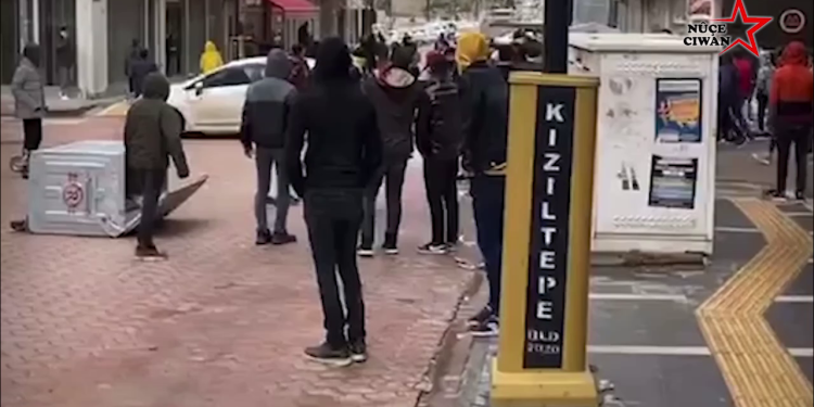 Qoser Gençliği serhildana kalktı – Çatışmalar devam ediyor