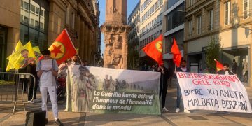 Gençler işgal saldırılarına karşı Metz’de alanlardaydı