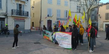 Marignane’de gençler Önder APO’ya özgürlük talebiyle miting düzenledi