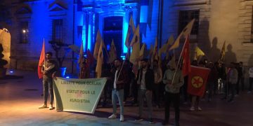 Marignane’de gençler ihanete ve işgale karşı alanları terk etmiyor