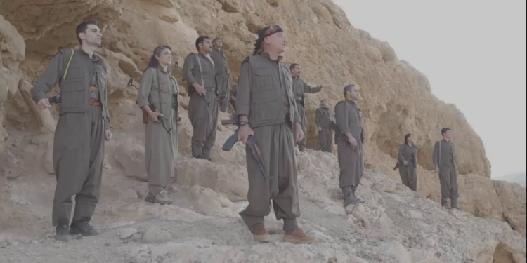 Awazê Çiya’dan yeni klip: ‘Em rê nadin’