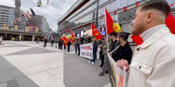 Stockholm’da gençler öncülüğünde miting