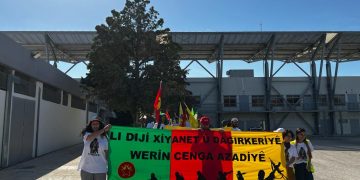 Yunanistan’da uzun yürüyüş ikinci gününde