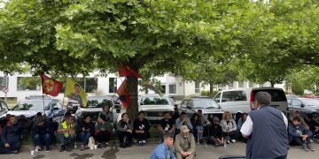 “Werin Cenga Azadiyê” hamlesi kapsamında İsviçre’de süren uzun yürüyüş 2’inci gününü geride bıraktı