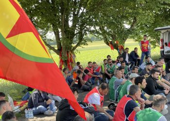 İsviçre’de Uzun Yürüyüş birinci gününü tamamladı