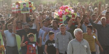 Halk Minbic ve Kobanê’de şehitleri sonsuzluğa uğurladı