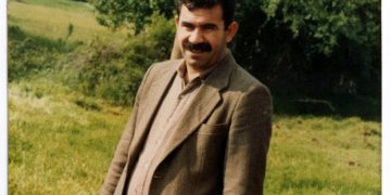 Sevilmek ve sevmek için güç sahibi olmak gerekir