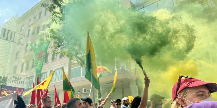 ROJAVA DEVRİMİ 10 YAŞINDA: VİYANA’DA KUTLAMALAR