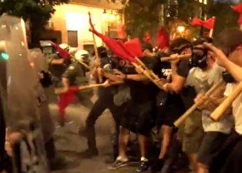 Yunanistan’da üniversiteli gençler eylemde