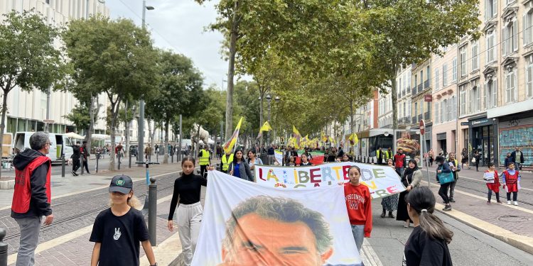 Marsilya’da kadın ve gençlik öncülüğünde komployu protesto eylemi- YENİLENDİ