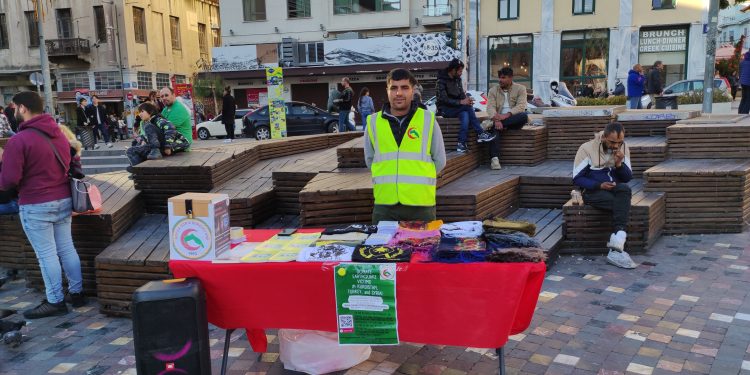 Atina’da Heyva Sor kampanyasına destek devam ediyor 