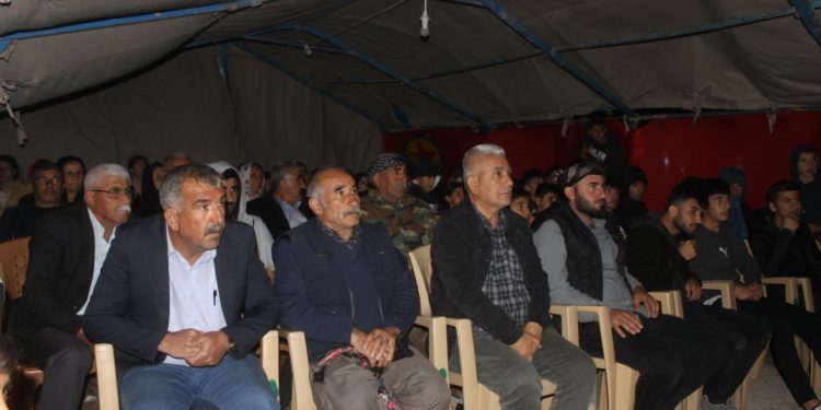 Önder Apo’nun fiziki özgürlüğü için açılan çadır ikinci gününde devam ediyor