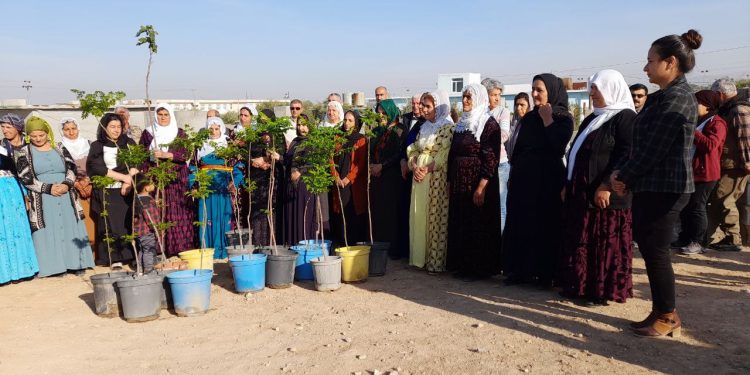 Mexmûr’da görkemli 4 Nisan kutlaması