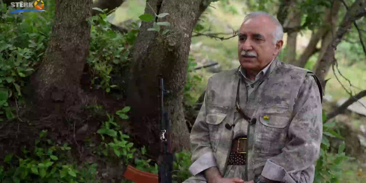 Karayılan: Kürt gençlerini ve genç kadınlarını, yönlerini gerillaya çevirmeye çağırıyorum