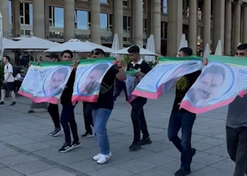 Gençler Stuttgart’da Önder APO için alanlara aktı