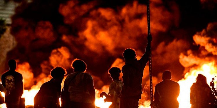 ÖZEL – Fransa’daki mevcut isyan üzerine Mathueus Rigouste röportaj