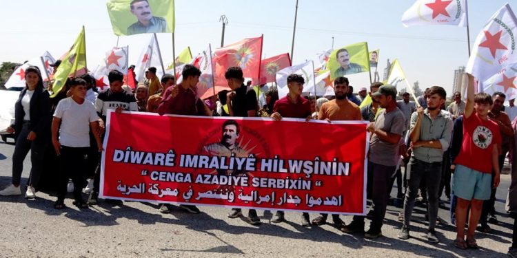 Kobanê’de Önder APO için yürüyüş