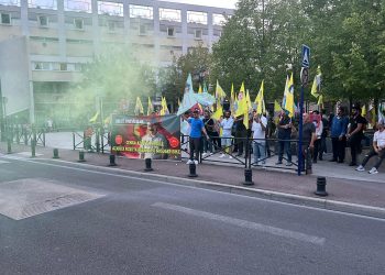 Gençler Drancy’de Önder APO için eylem gerçekleştirdi