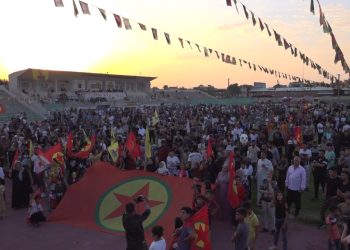 5 Ağustos Kutlamaları için Binlerce Genç ve Halk Qamışlo’da Toplandı