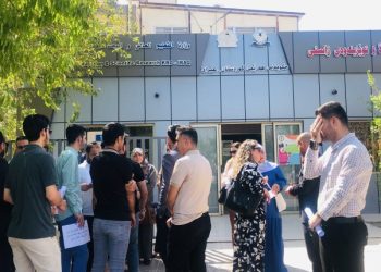 Öğrenciler haklarını talep etti