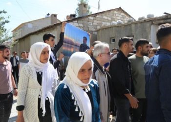 Temel’in taziyesine kitlesel ziyaret