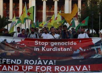 Önder APO ve Rojava için eylemler devam ediyor