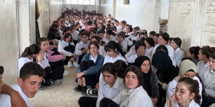 Derik’te 350 öğrenciye 9 Ekim Komplosuna dönük seminer verildi