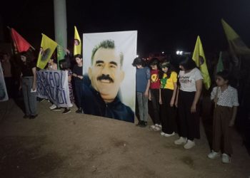 Dirbêsiyê’de tecrit protesto edildi