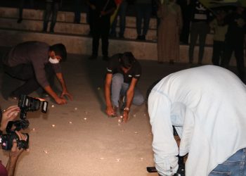 Kobanê’de 29 şehit için mum yakıldı