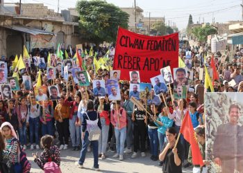 Til Rifet halkı Önder Apo’ın özgürlüğü için yürüdü