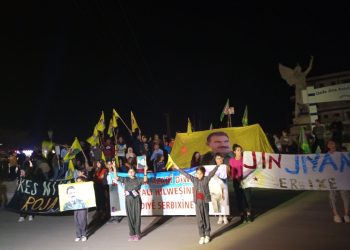 Genç kadınlar Önder APO’nun fiziki özgürlüğünü istiyor