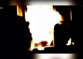 YCWK, Amed’de faşistlere ait bir konteynırı ateşe verdi