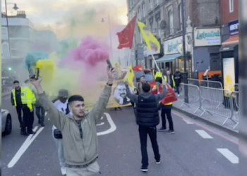 Londra’da gençler Önder APO’nun fiziki özgürlüğü için alanlara aktı