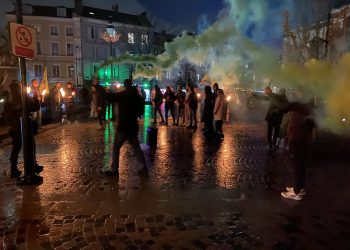 TCŞ üyeleri Corbeil’de PKK’nin kuruluşunu kutladı