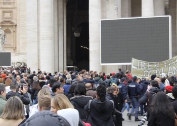 Enternasyonalist gençlerden Vatikan’da eylem