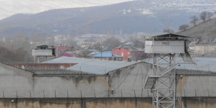 Zindanlardaki açlık grevi eylemi 22’nci gününde