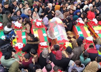 Qamişlo’da şehitler için kitlesel tören