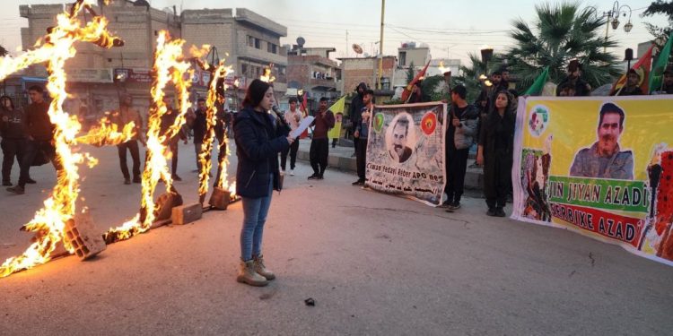 Gerilla eylemleri, Derikli Genç Kadınların öncülüğünde kutlandı