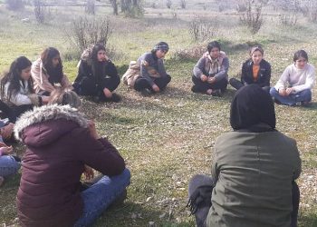 Halep’li genç kadınlar, Öz Savunma boyutunda silah eğitimi alıyor