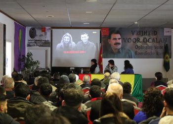 Den Haag’da gençler buluştu