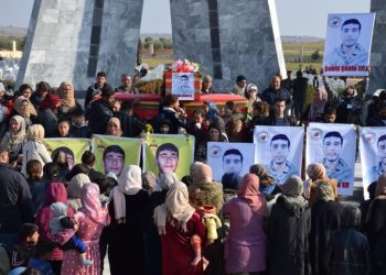 Şehit Şahîn Elî’nin cenaze töreninde mücadeleyi büyütme sözü