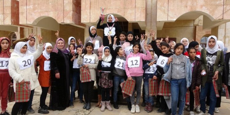 Tebqalı kız çocukları Önder APO için koştu