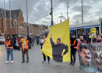 Amsterdam’daki uzun yürüyüşün 1. Günü sona erdi