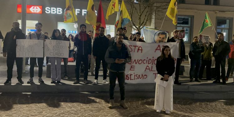 Irkçı saldırı üzerine eylemler hala devam ediyor