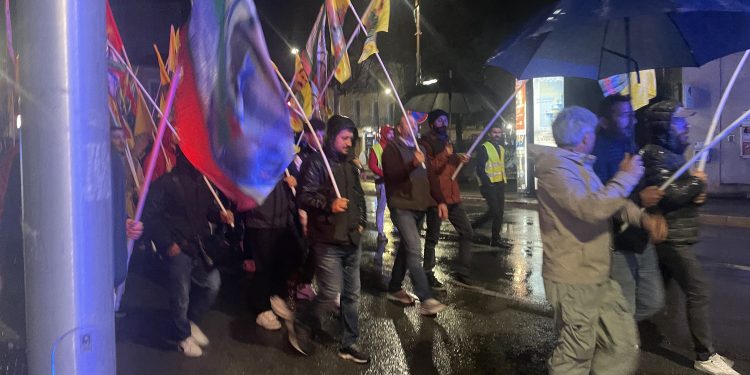 Dragugin’da Kürt halkı sokaklarda!