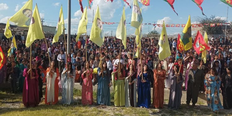 Mexmur kadınları 8 Mart’ı büyük bir coşkuyla kutladı