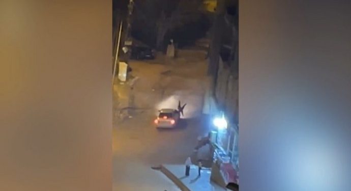 Şemzînan’da polis aracı bir gence çarptı