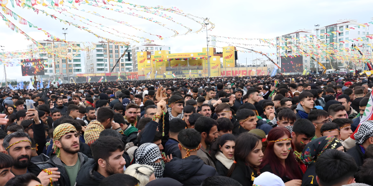 Duran Kalkan: 2024 Newroz’u Küresel Özgürlük Hamlesine zirve yaptırdı